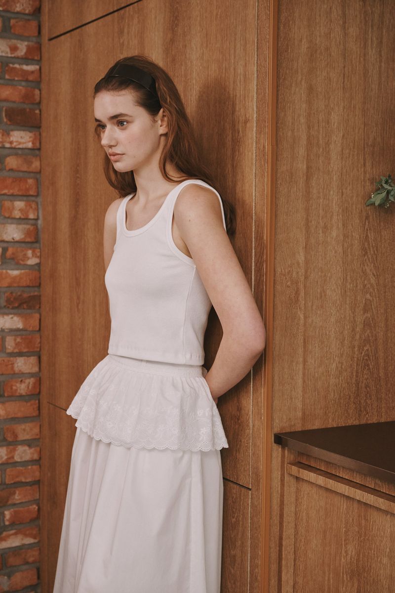 Round sleeveless (Ivory)