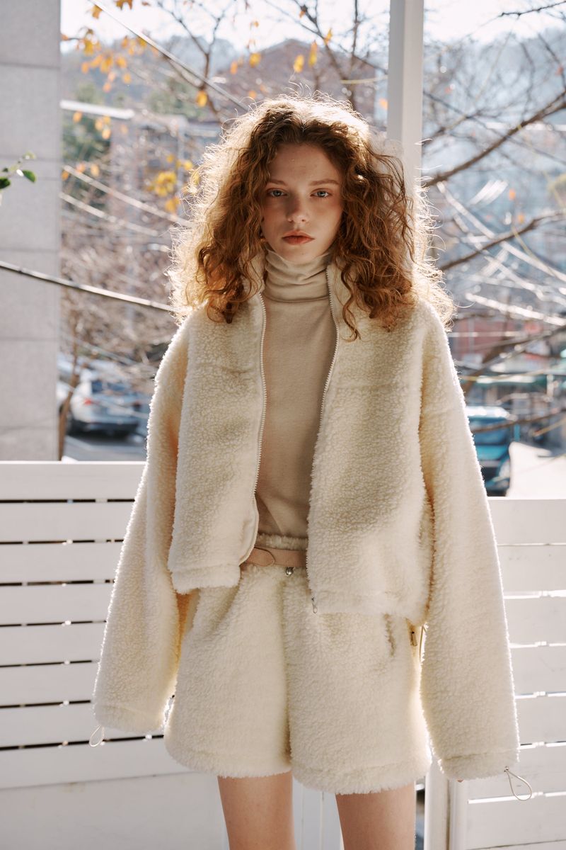 PLAT DU JOUR（プラドゥジュール）の「Boucle zip-up (Ivory)（Jackets/Outerwear）」