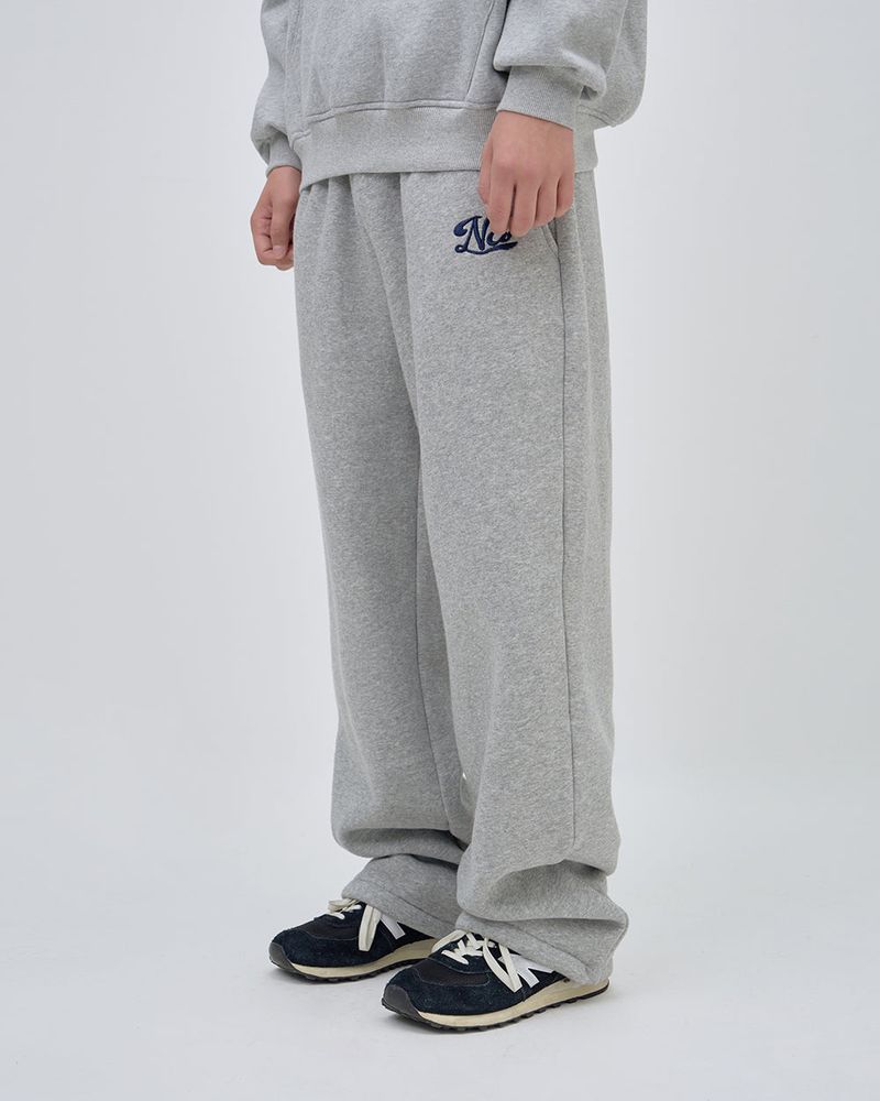UNDERLINE LOGO SWEAT PANTS - GRAY