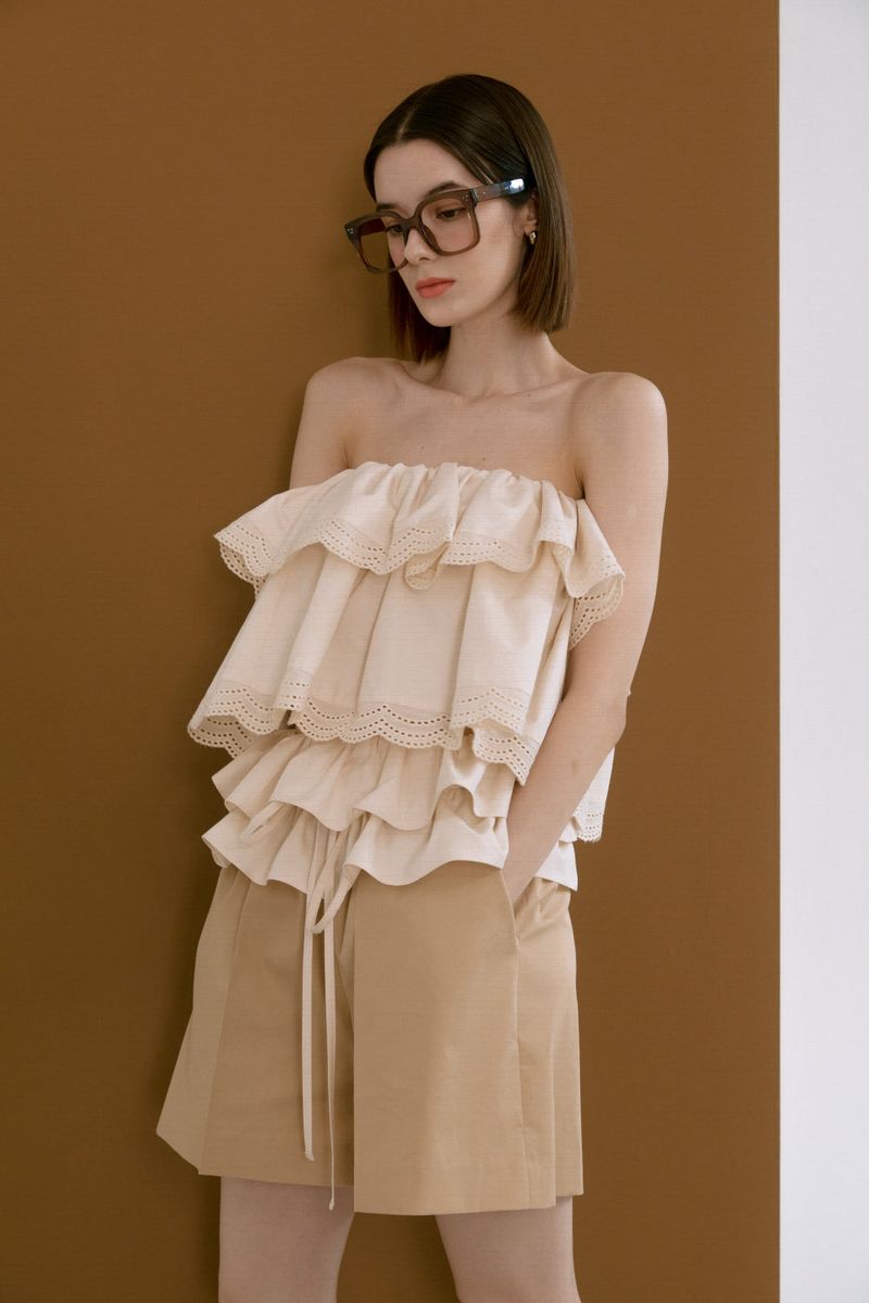 Ruffle detail shorts