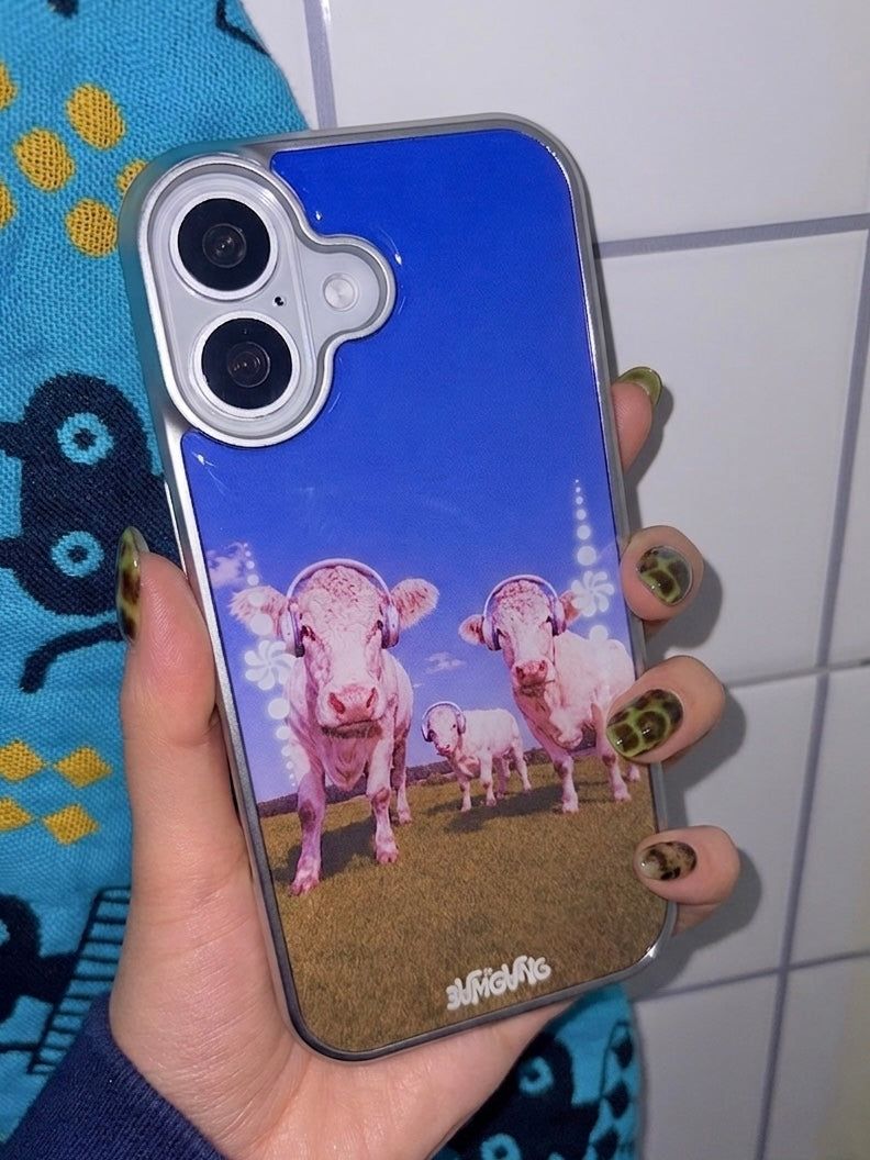 Furry Friends Phone case_Cow