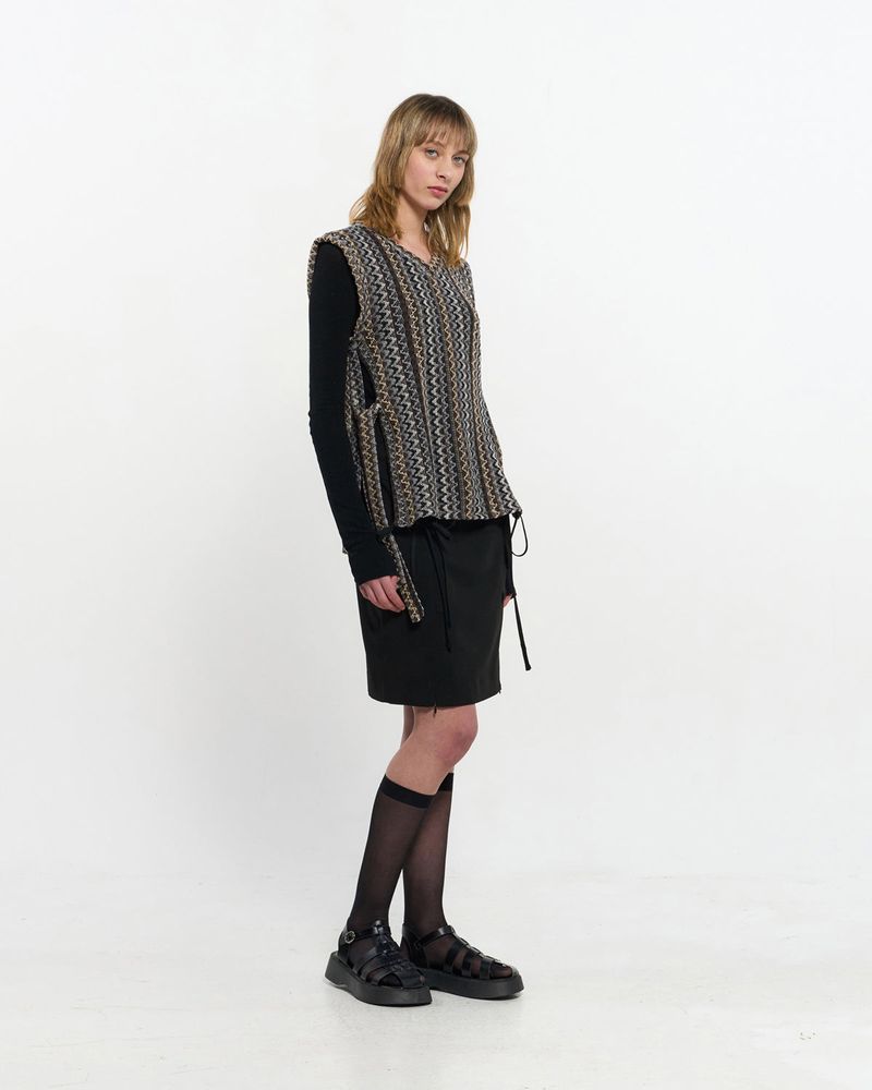  V neck knit Vest _ BROWN