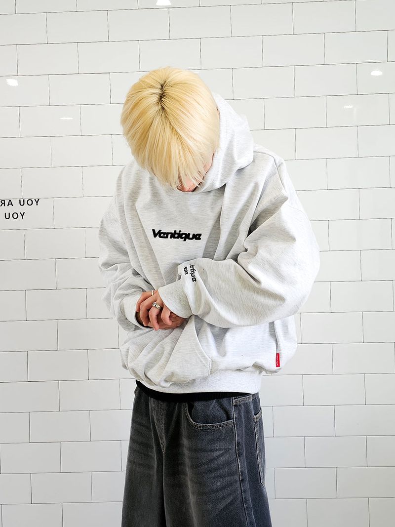 VENTIQUE（ベンティーク）の「VENTIQUE Big Balloon Embroidered Hoodie 2color（Tops）」