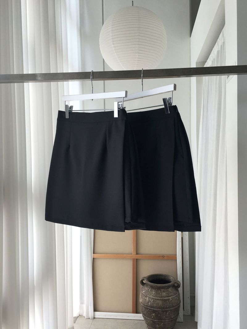 Classy slit layered skirt