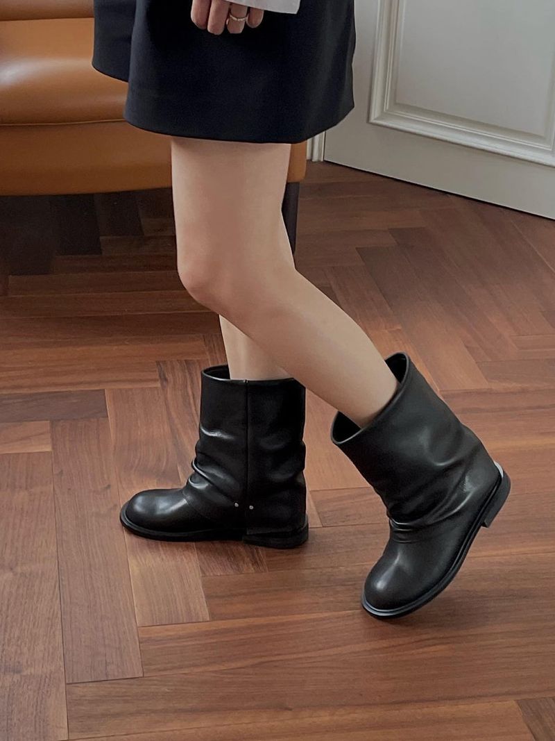Mak Mâde（マックマデ）の「Leg warmer middle Boots black（Shoes）」