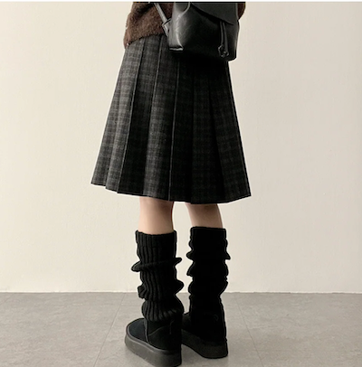 Bomi A-line pleated check midi skirt 