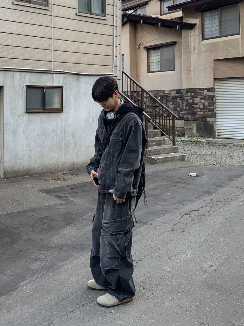 Kuro hood denim jacket