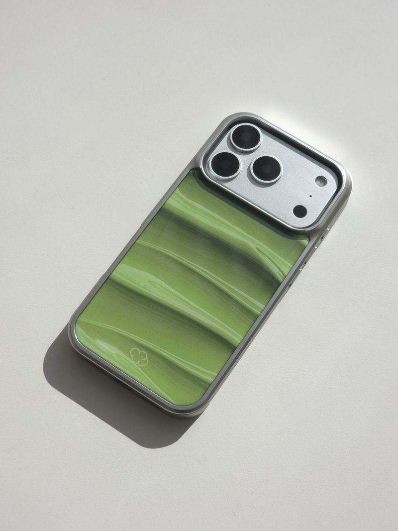[MADE] マッチャスプレッドエポキシシルバーバンバーケース [iPhone/Galaxy]