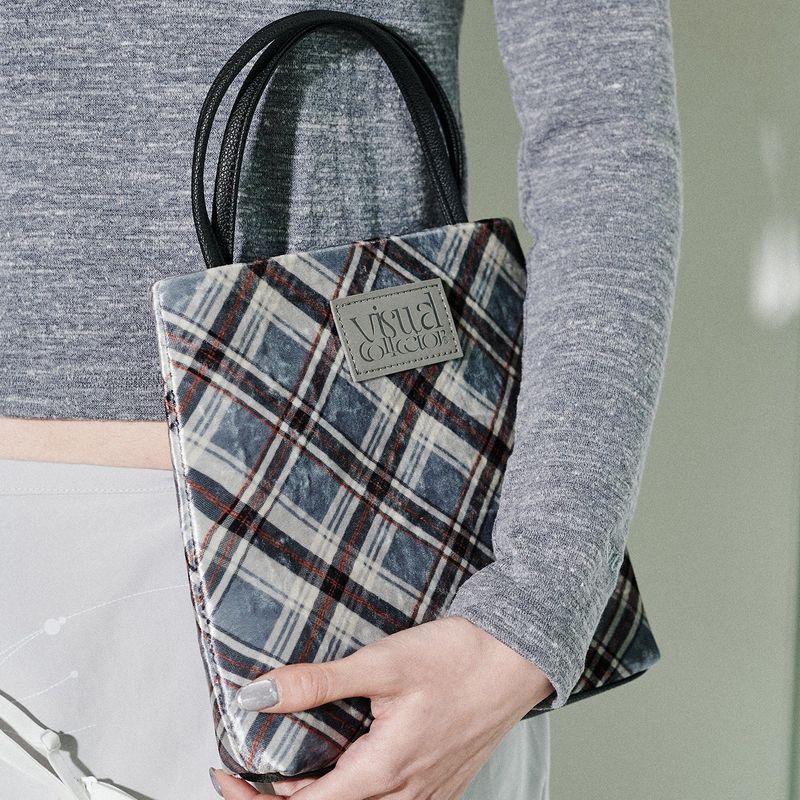 check mini velvet cross bag [charcoal]