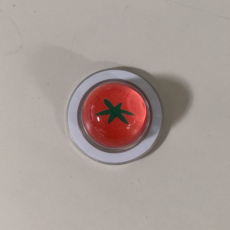 [magsafe] acrylic tomato tok