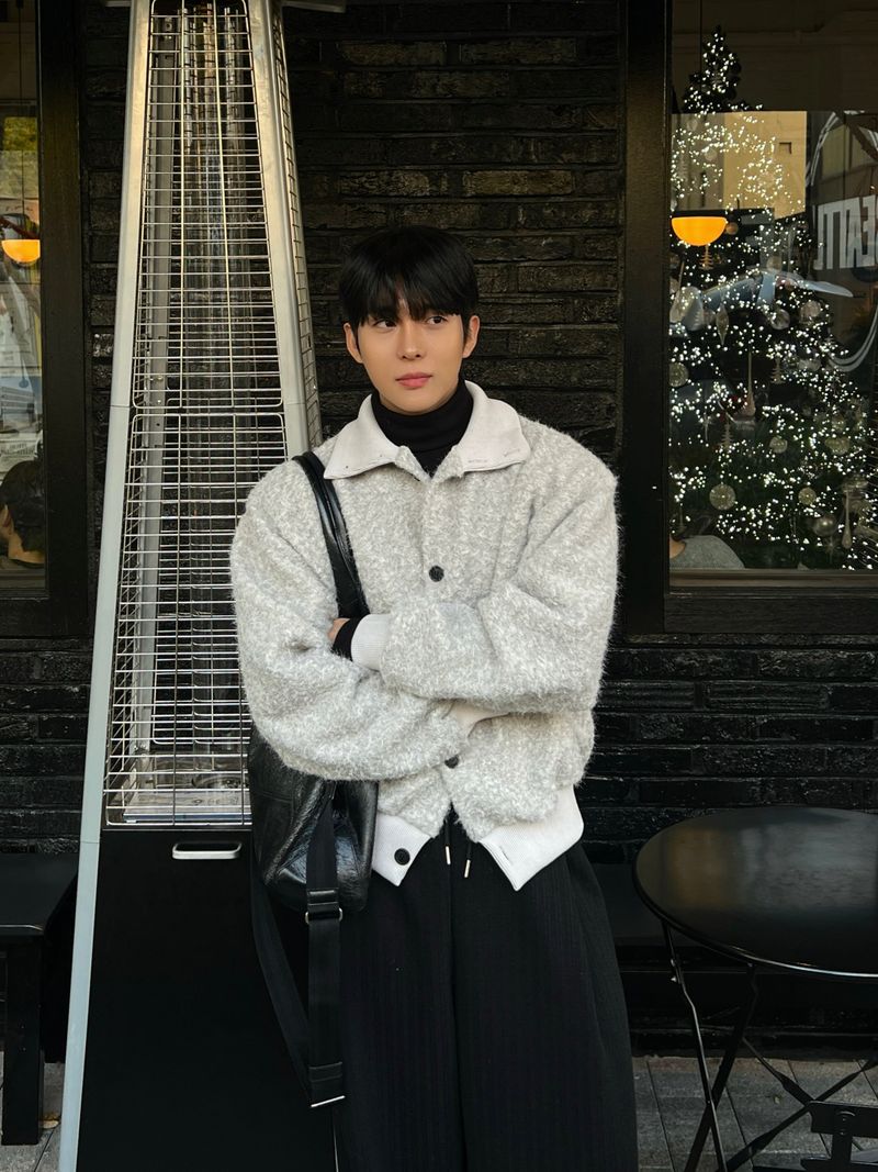 INF High-neck cardigan