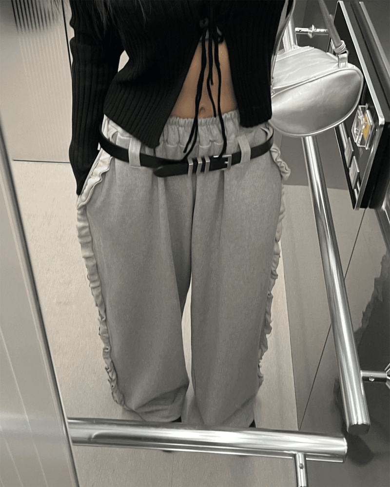 GUSTA(グスタ)の「 Midweek Ease Belt Loop Side Frill Training Long Pants (3 colors)(Pants)」