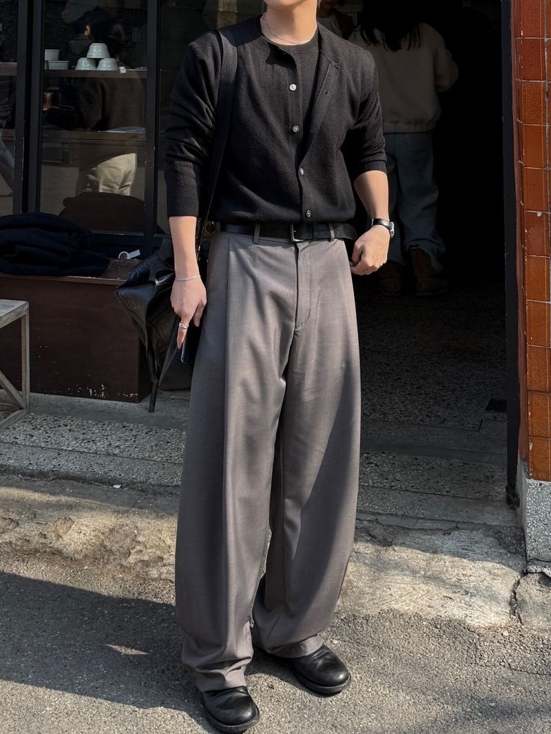 Tieve one tuck slacks