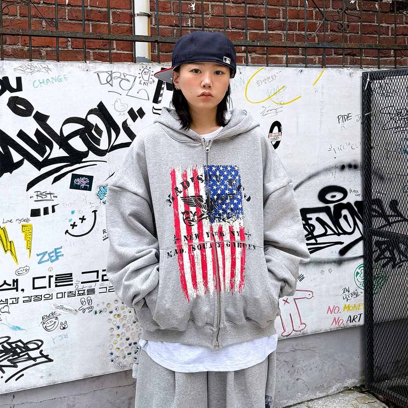 HundoP（ハンドピー）の「ヴィンテージフラグクロップジップアップフーディー（トップス）」