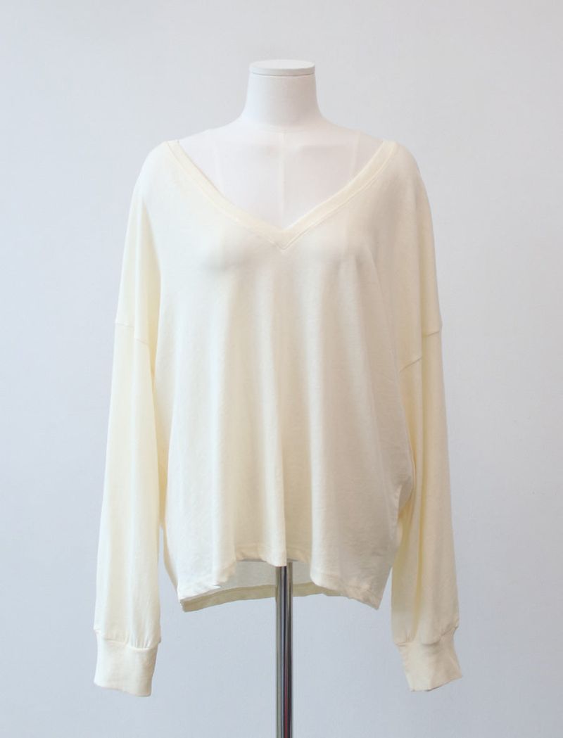 deep v neck loose T