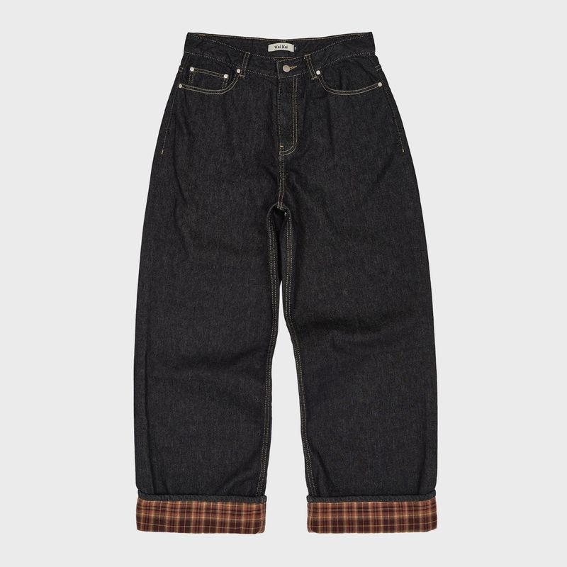 Check Applique Roll Up Pants