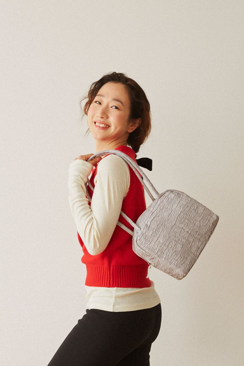 plummy bag_square_soft gray