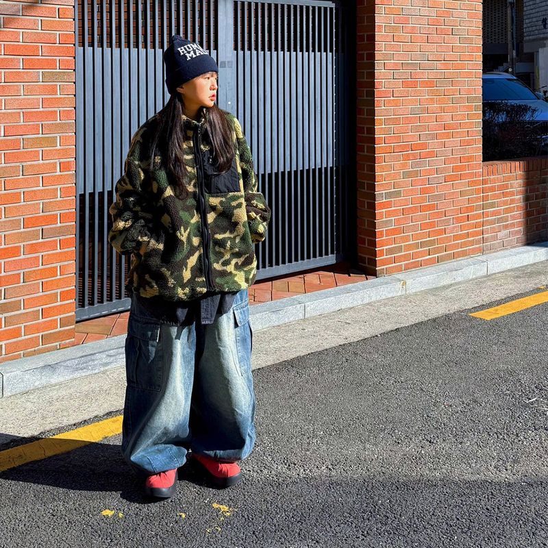Vintage-Washed Denim Cargo Balloon Pants