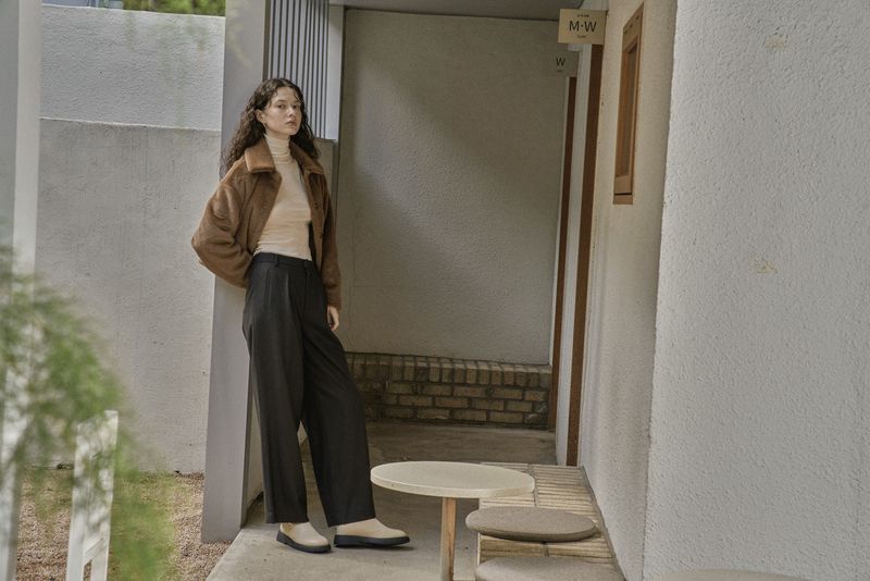 FAKE FUR SHORT COAT_BROWN