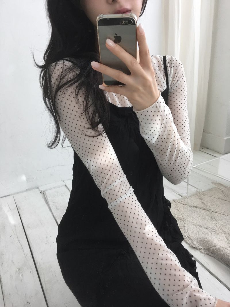 Dot Layering Tee