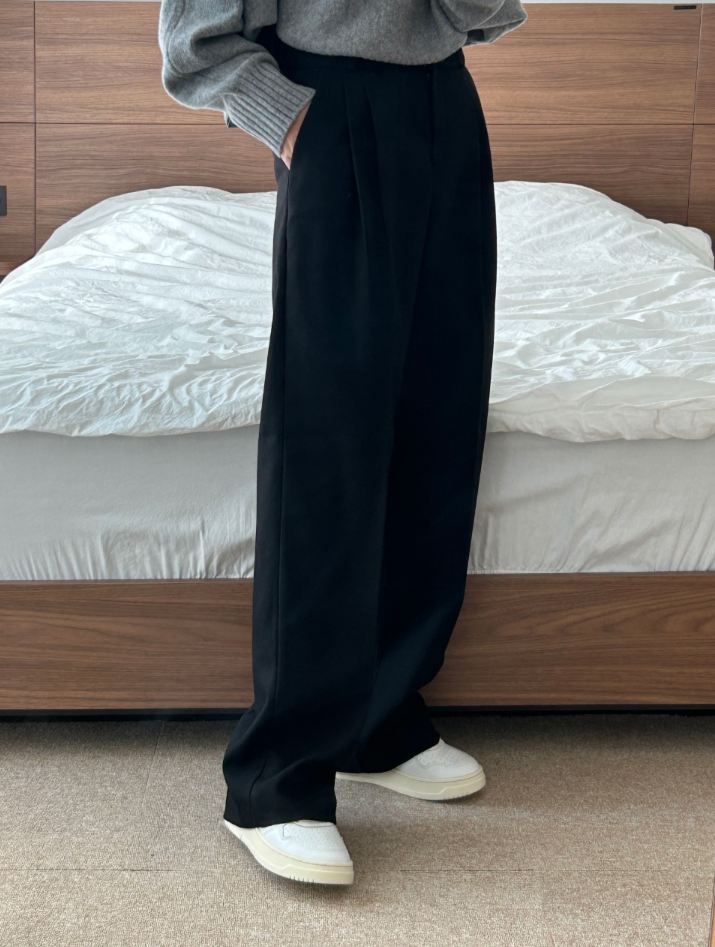 luch wool pintuck wide slacks
