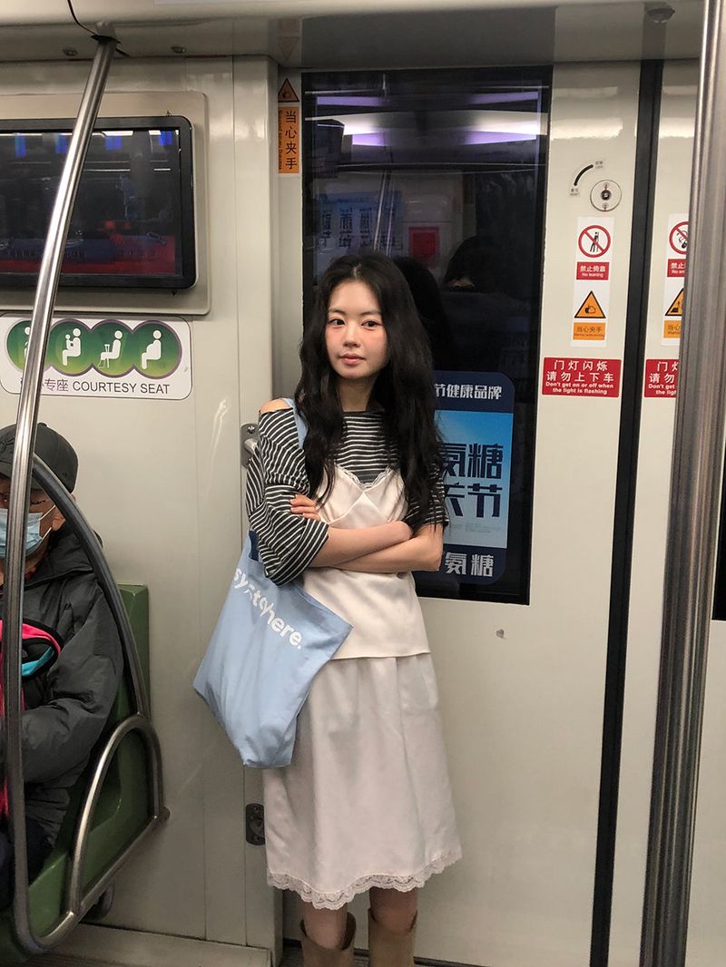 Satin midi skirt_ivory