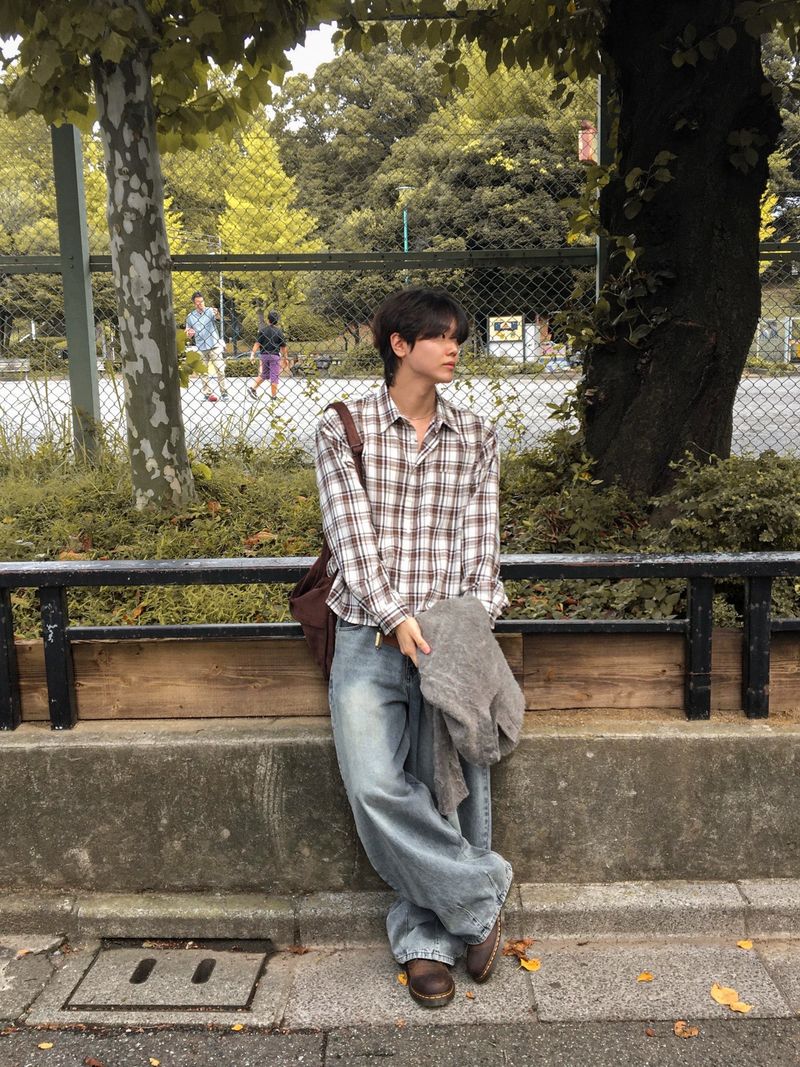 WHAT A LOOK（ワット ア ルック）の「ヒメノクロップドチェックシャツ（トップス）」