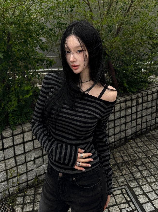 hatsukoshi（ハツコシ）の「26SS★ [MADE] One-Shoulder Open Stripe Tee（Tops）」