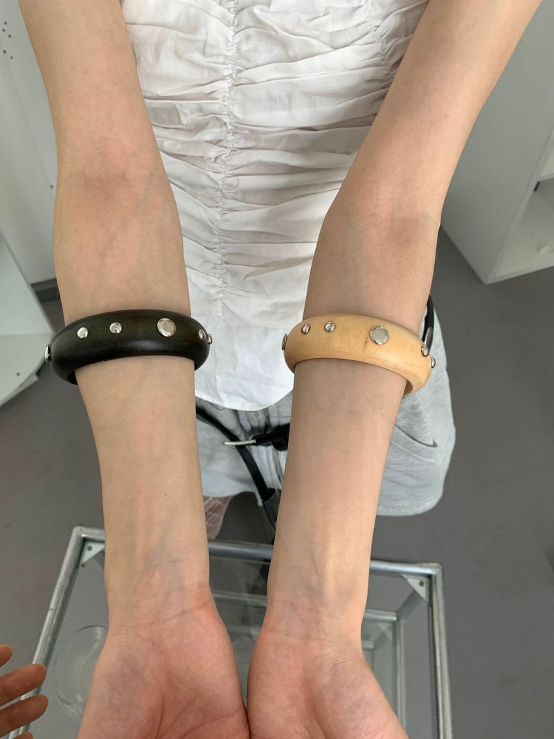 [Influencer] Stud point wood bangle(2color)