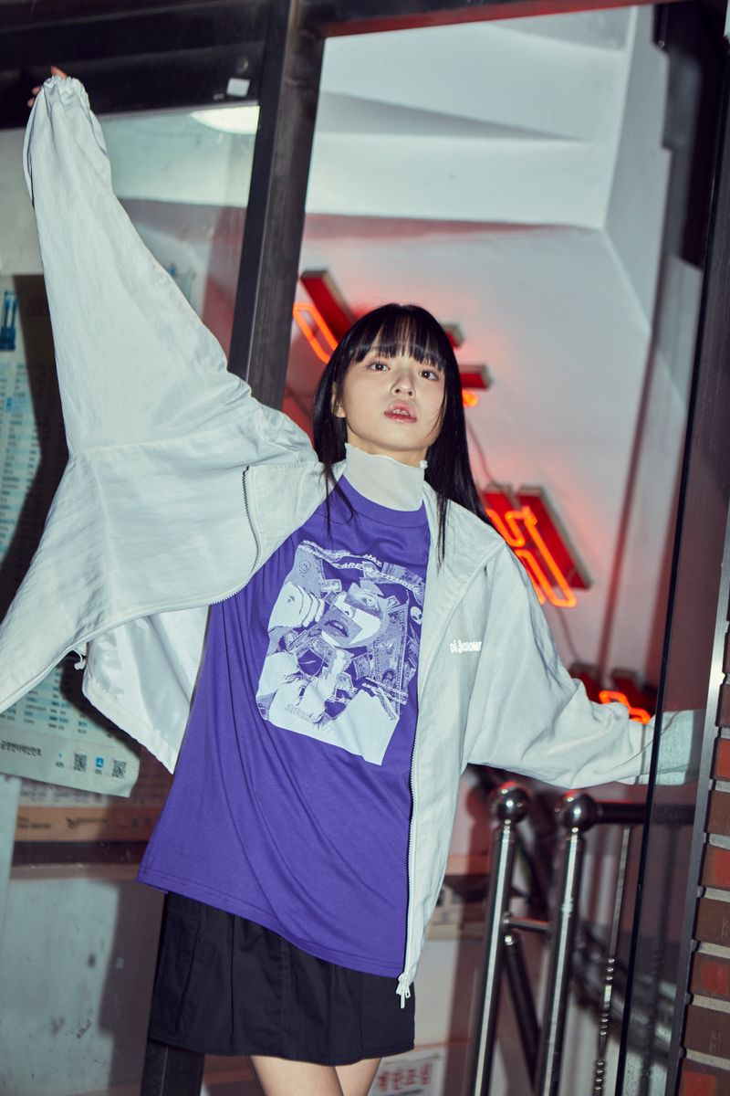 Reflective backpleat windbreaker_white