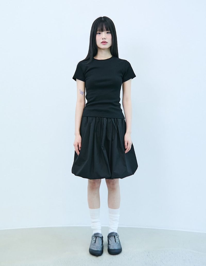 CH EMBROIDERED LOGO WOMAN T-SHIRT(BLACK)