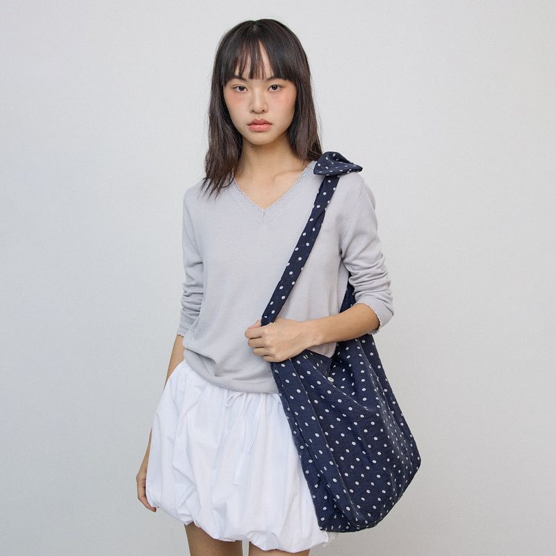 Dot pattern bag_navy