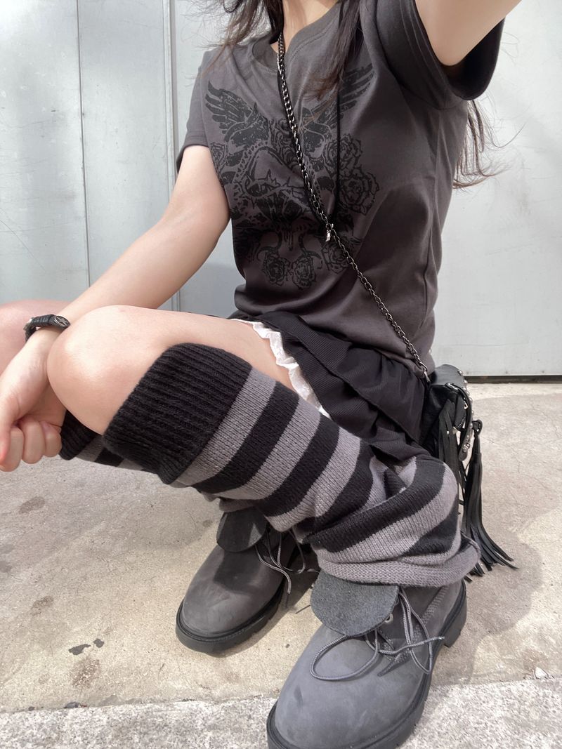 Stripe leg warmer