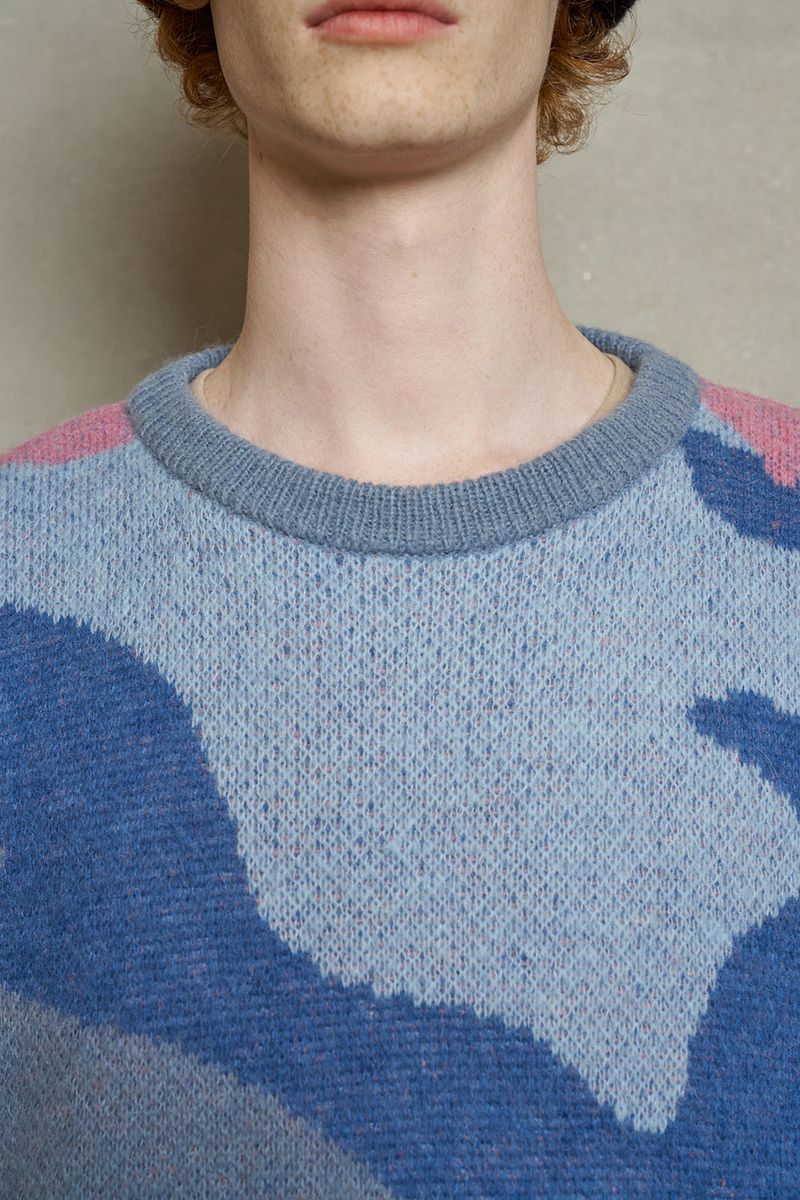 BRUSHED CAMO KNIT