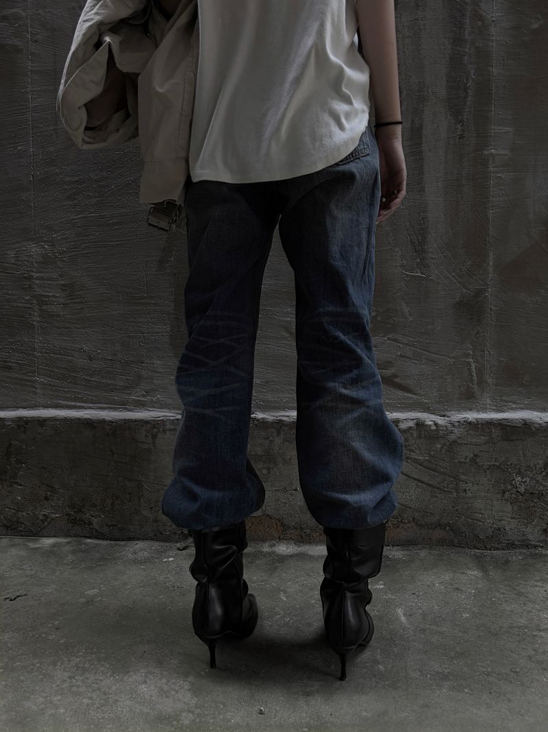 midrise cat-back denim