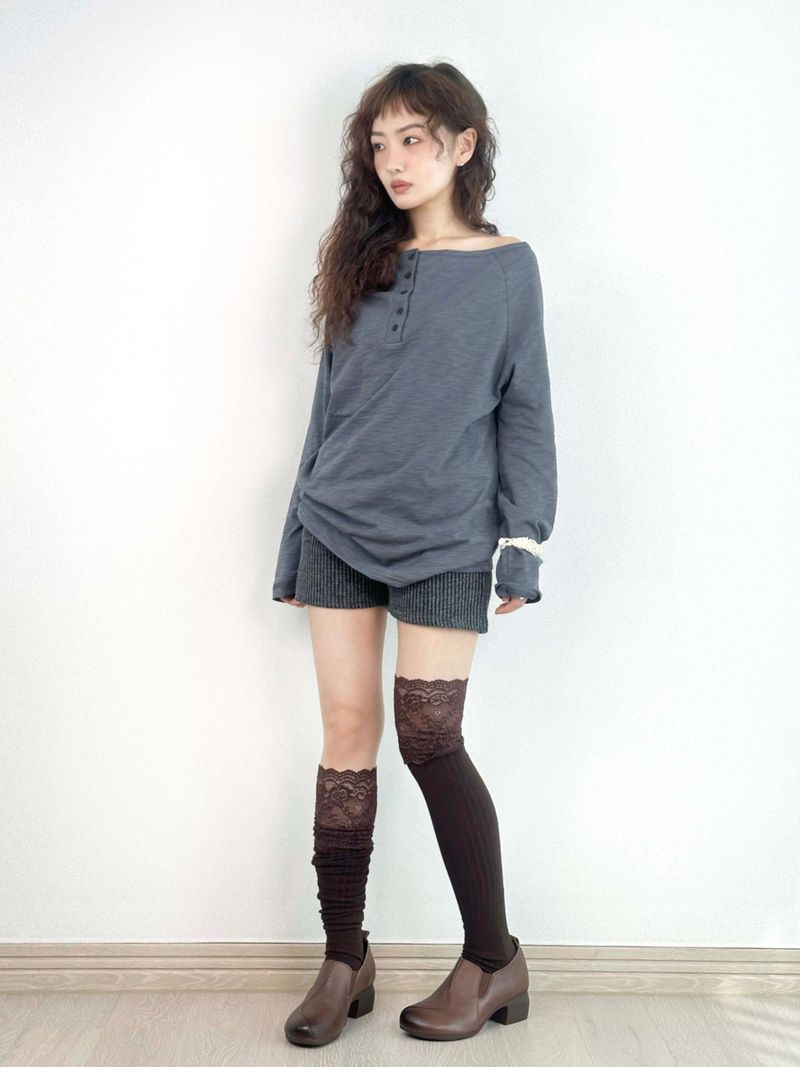 Aira Button Top