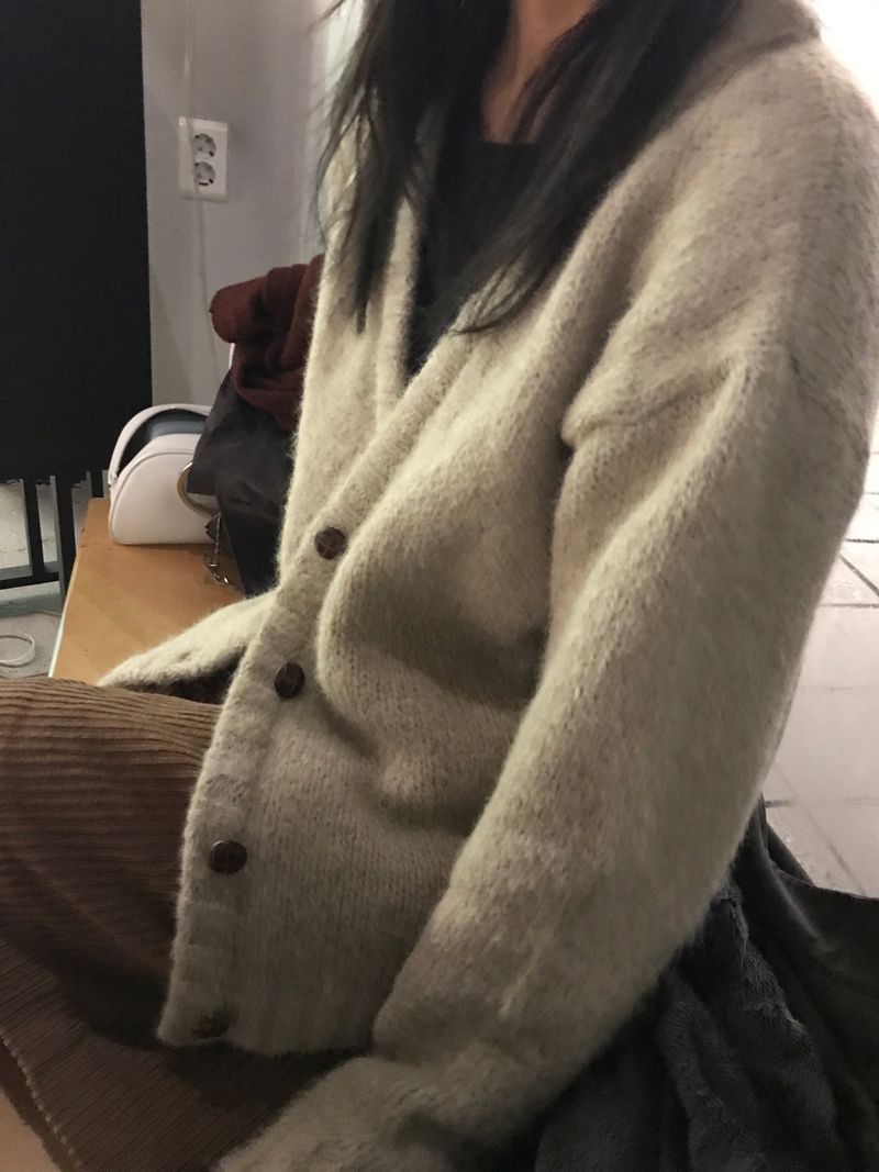 Thenib(ザニブ)の「Grandma wool cardigan (Tops)」