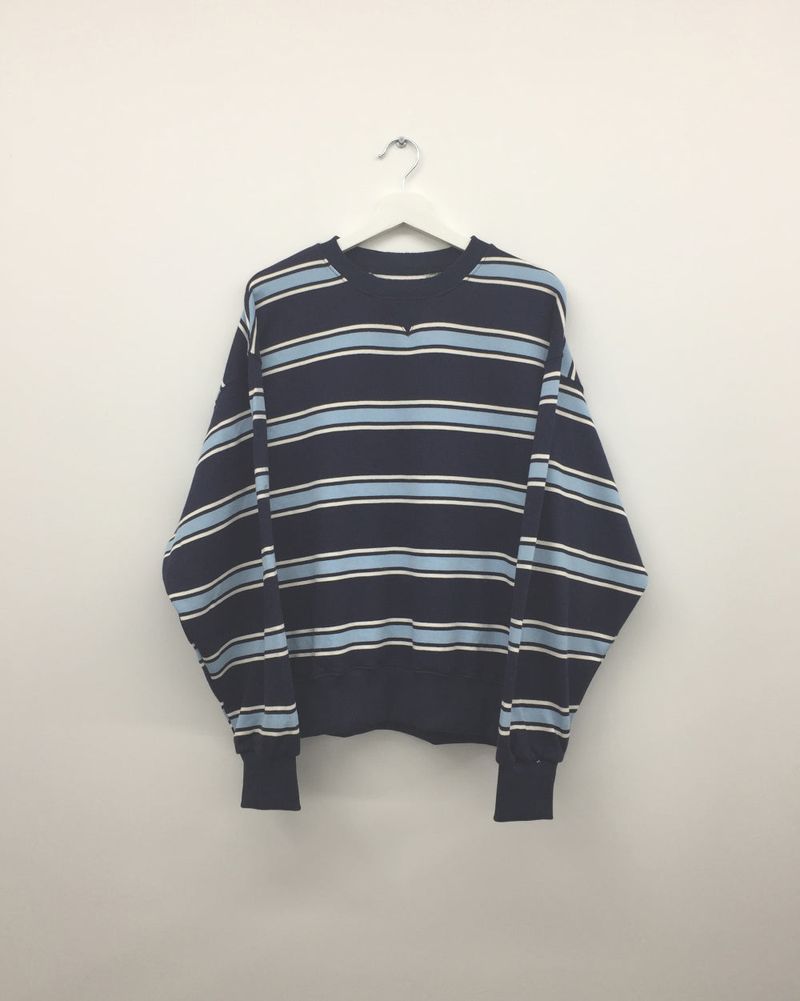 Baldwin Striped Man-to-Man (2color)