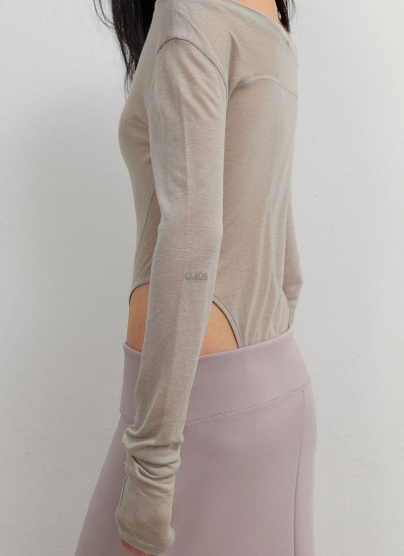 Curved Cut Layered Tee / Warm Grey
