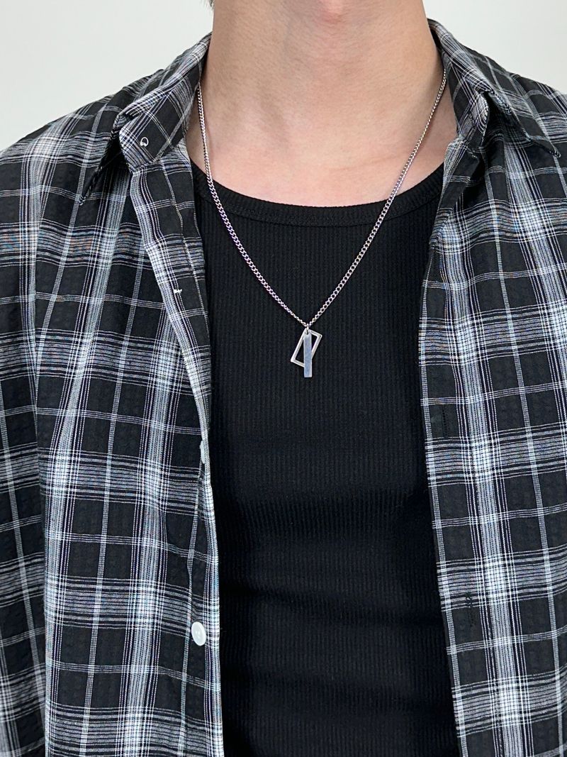 Square bar Necklace