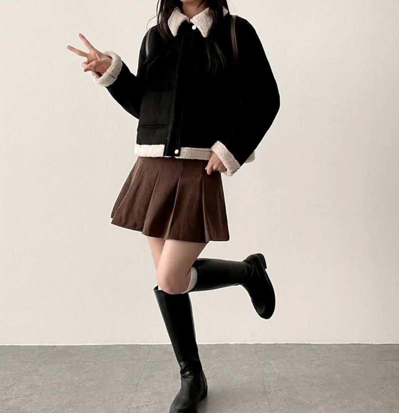 Kiro corduroy pleats mini skirt