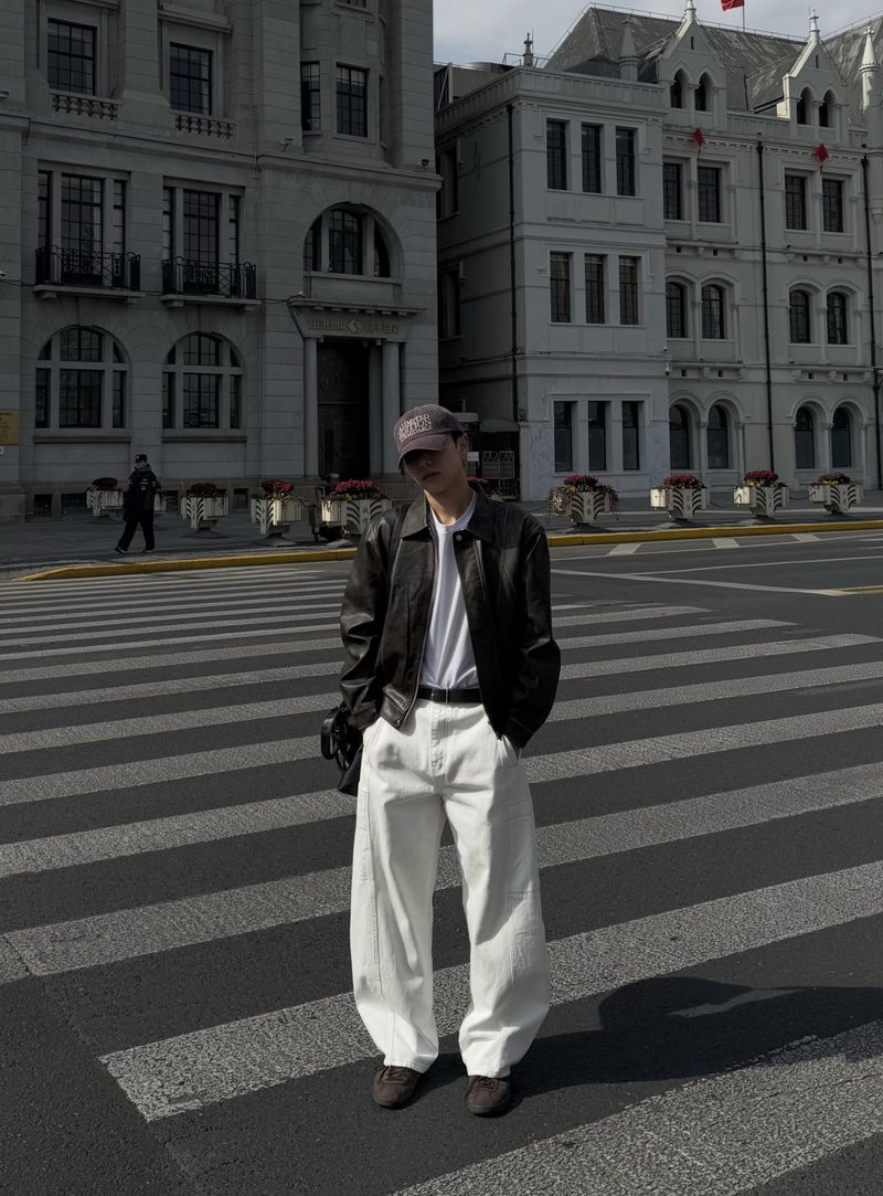 HIMUL STITCH CURVED PANTS