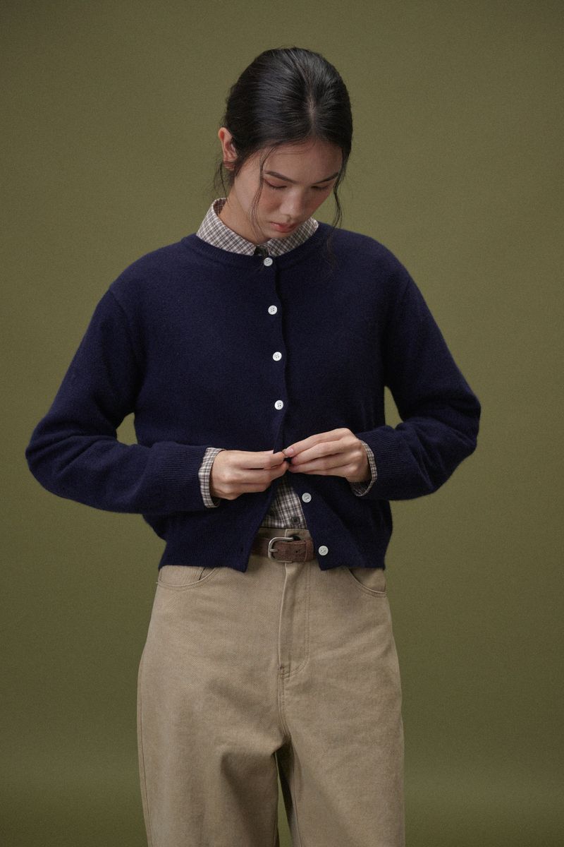 Camel round cardigan (Navy)