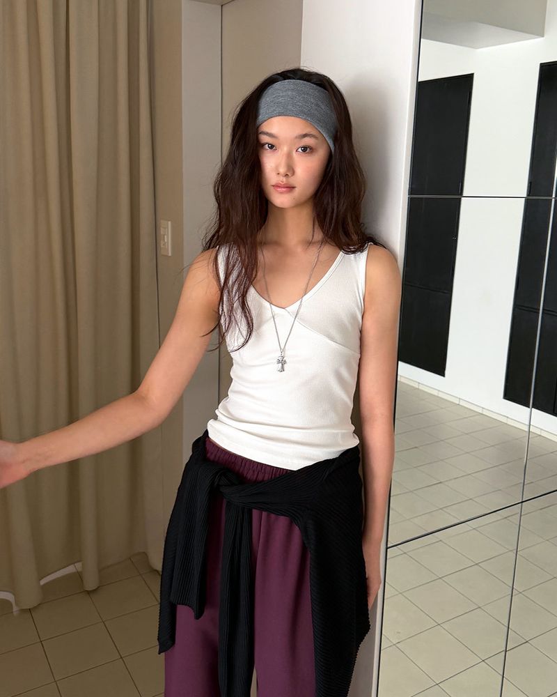 [ORIGINAL] Wheeps V-neck sleeveless