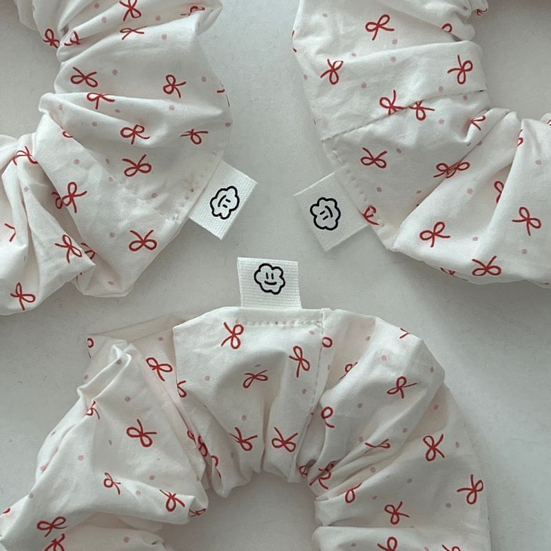 MINI RIBBON SCRUNCHIE