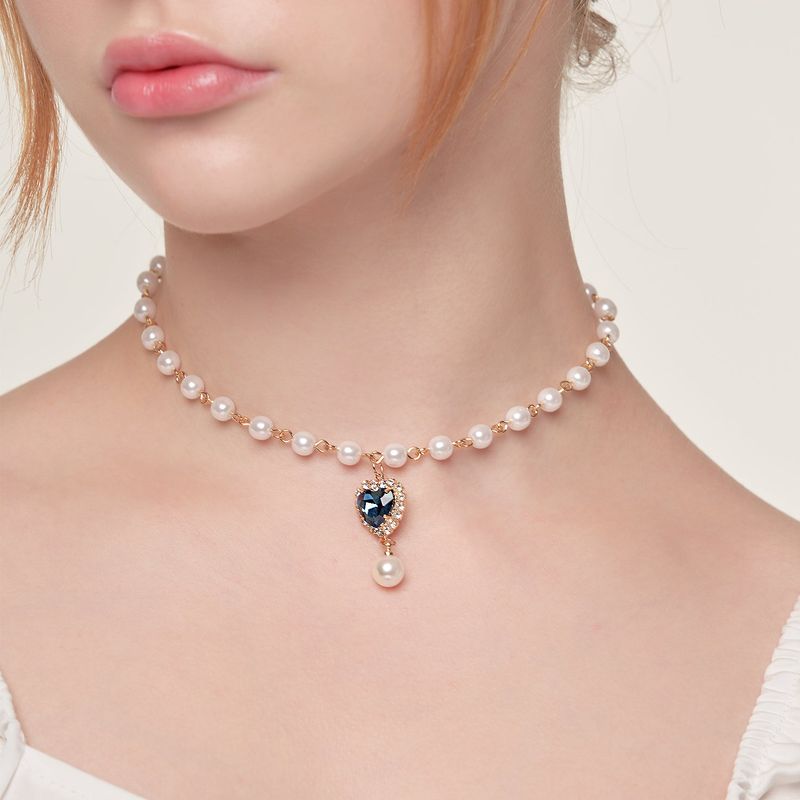 HAWHA(ハワ)の「SAPPHIRE HEART NECKLACE(Accessories)」