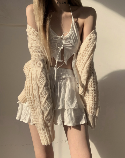 suzen（スゼン）の「General Shirring Strap Top (White)（Tops）」