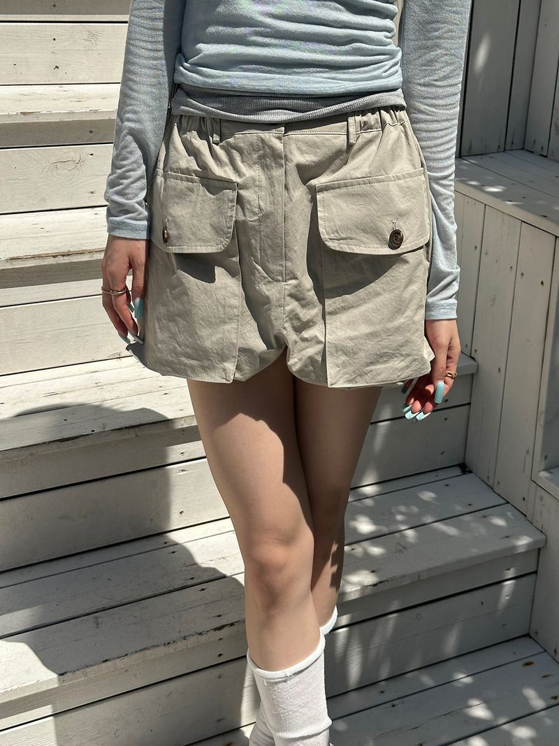 MUZESEOUL（ミューズソウル）の「Pocket cargo short pants(2color)（Pants）」