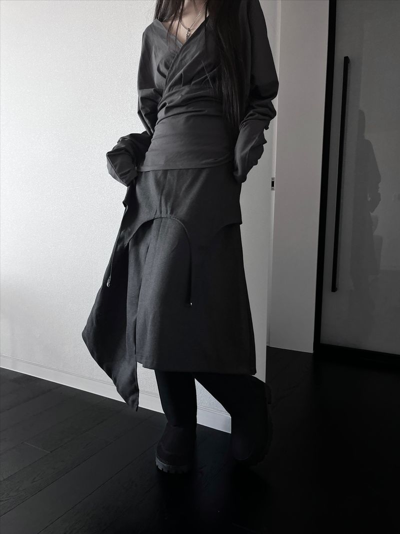 dust D-ring asym midi skirt (2color)