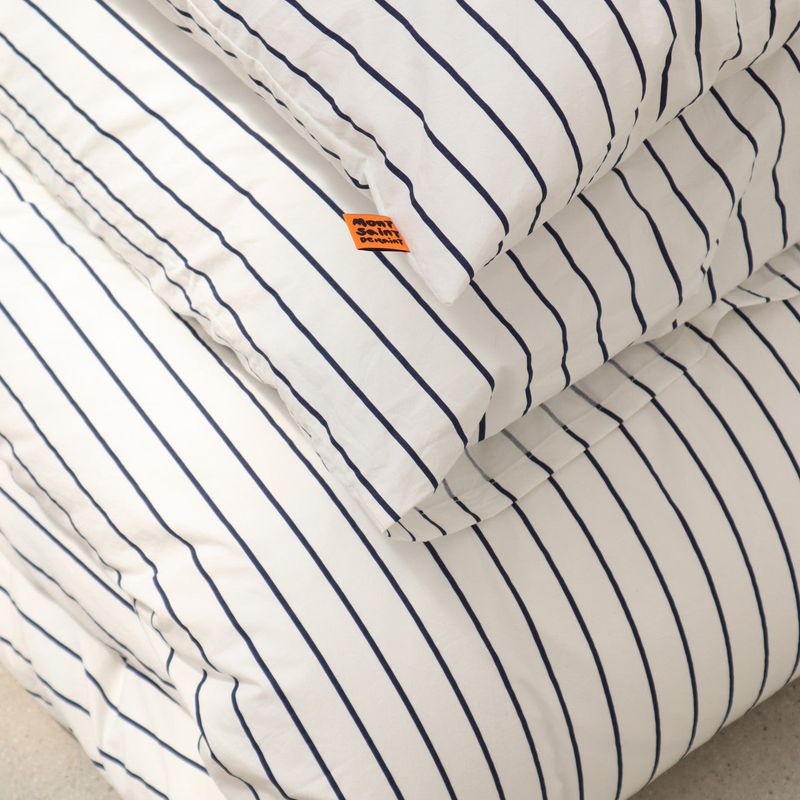 Linea pillow case